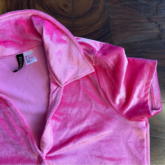 Divided - Picture 4 of 4